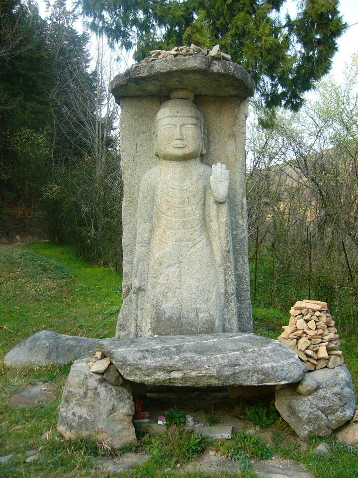 오룡리석불입상