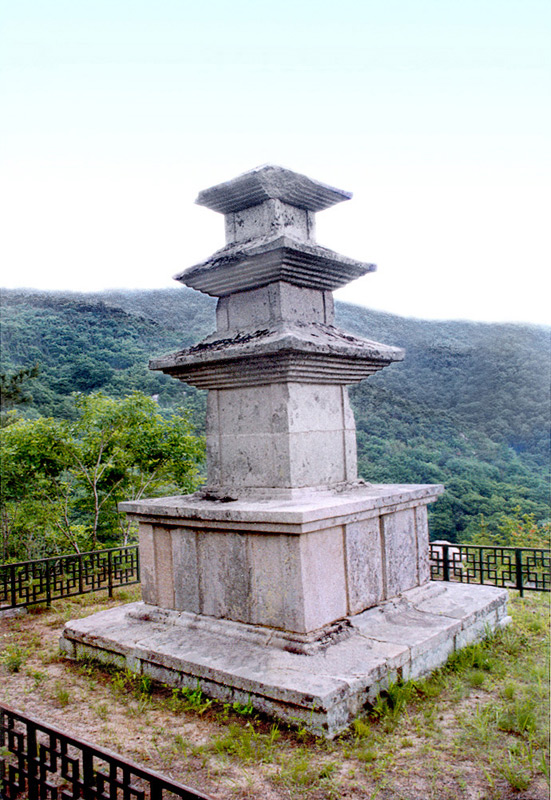 선본사삼층석탑
