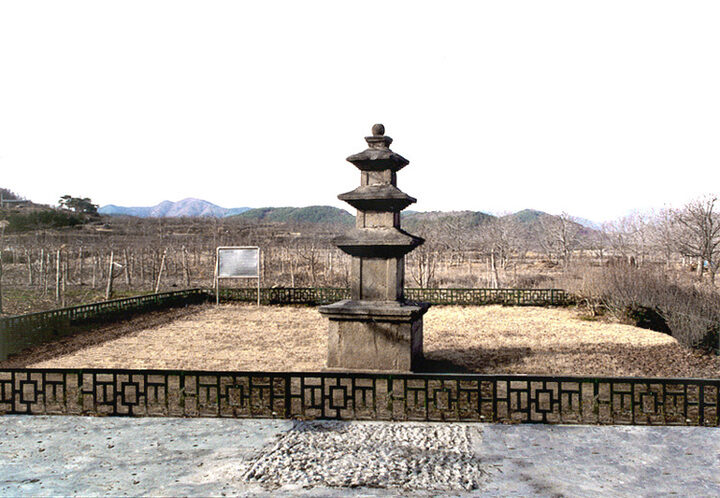 덕양리삼층석탑