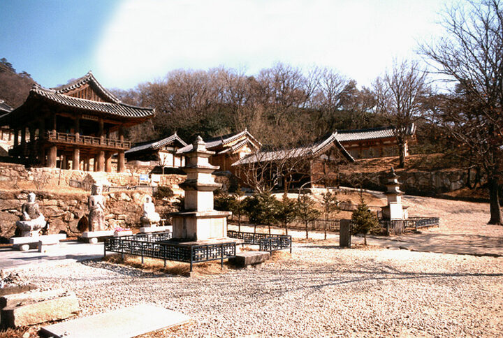 부석사삼층석탑(전경)