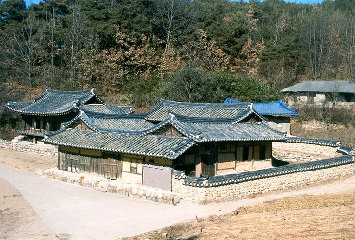 칠성루및휴계재사(전경)