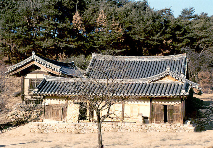종릉재사