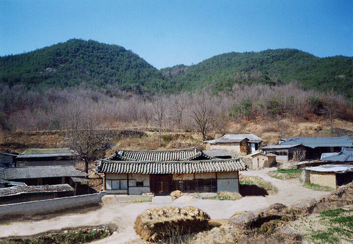 예천청주정씨재실