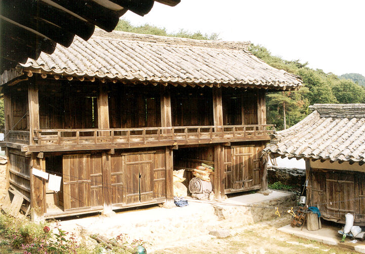 동루전면