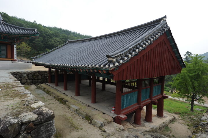 예천 용문사 자운루