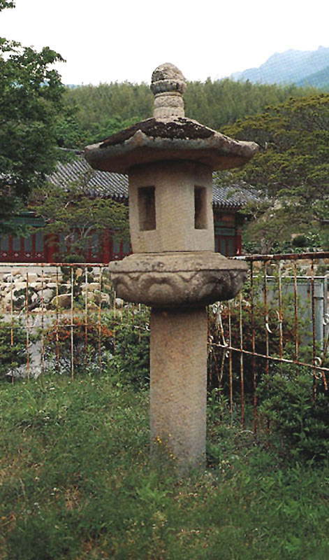 표충사석등