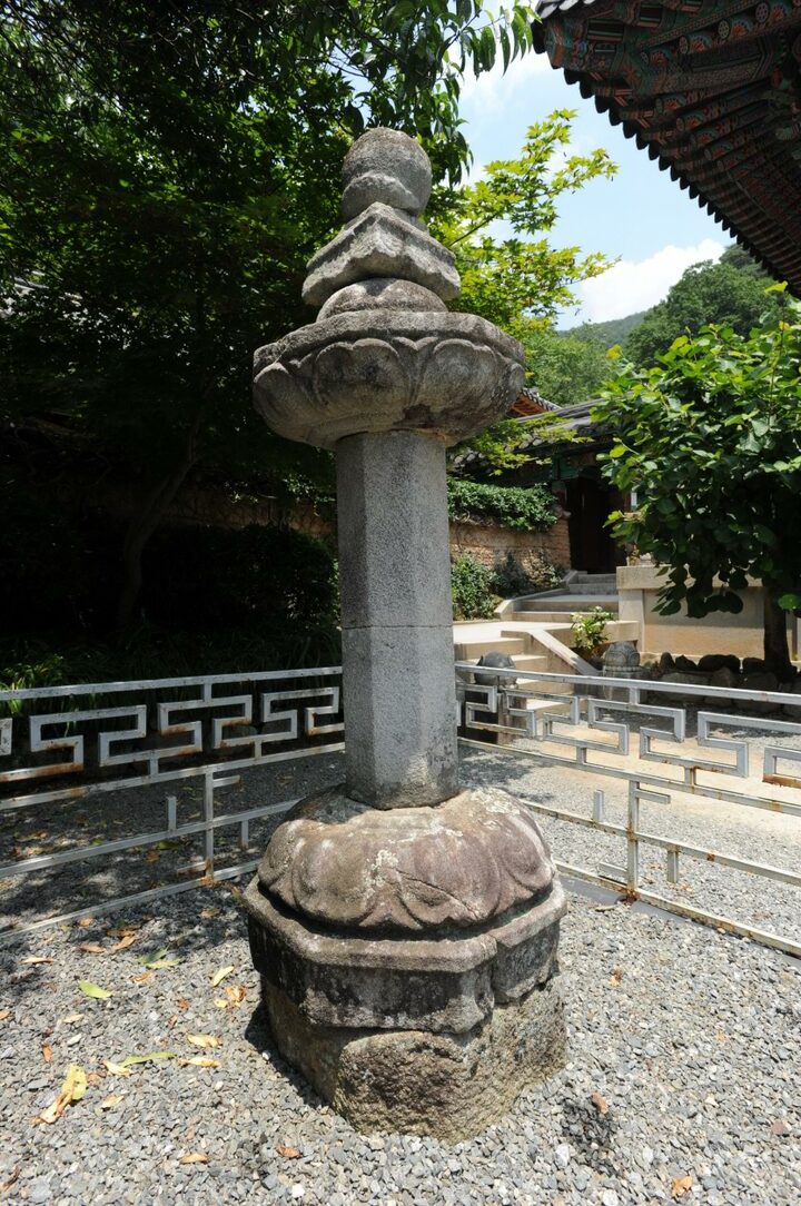 쌍계사석등 (촬영:문화재청)