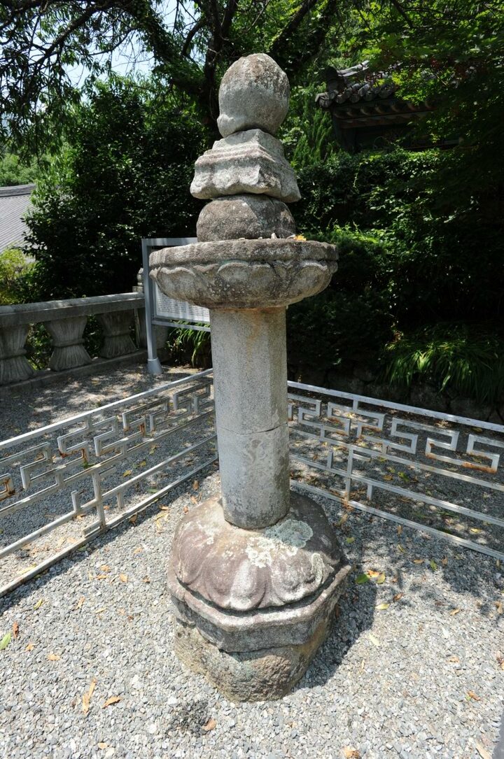 쌍계사석등 (촬영:문화재청)
