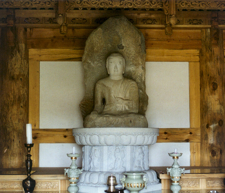 평거동석조여래좌상