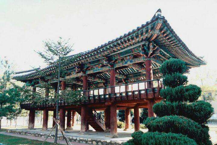 함양학사루
