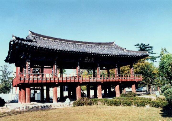 함양학사루