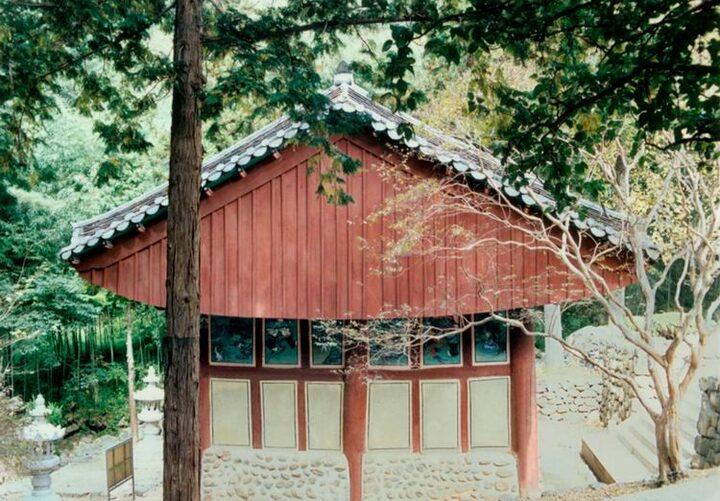쌍계사천왕문(측면)