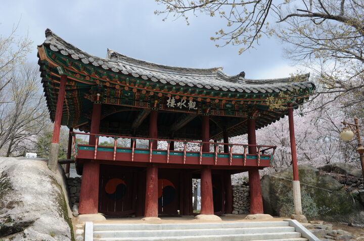 거창구연서원관수루(촬영:문화재청)