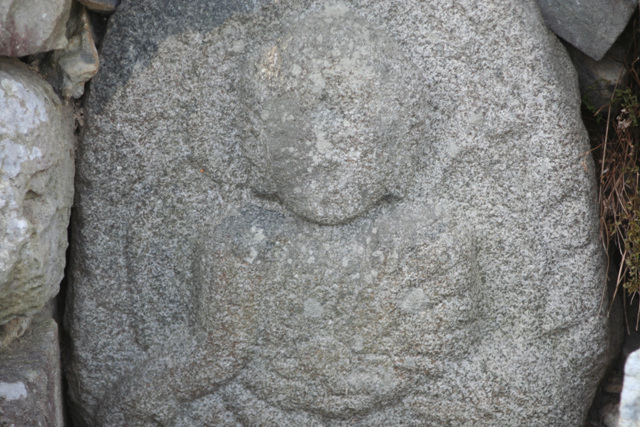 거제 외포리 석조약사여래좌상 세부