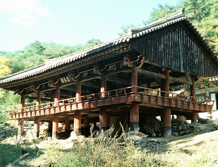 청송 만세루
