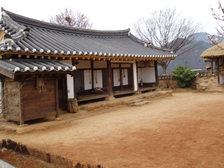 황석리 고가(제천시)