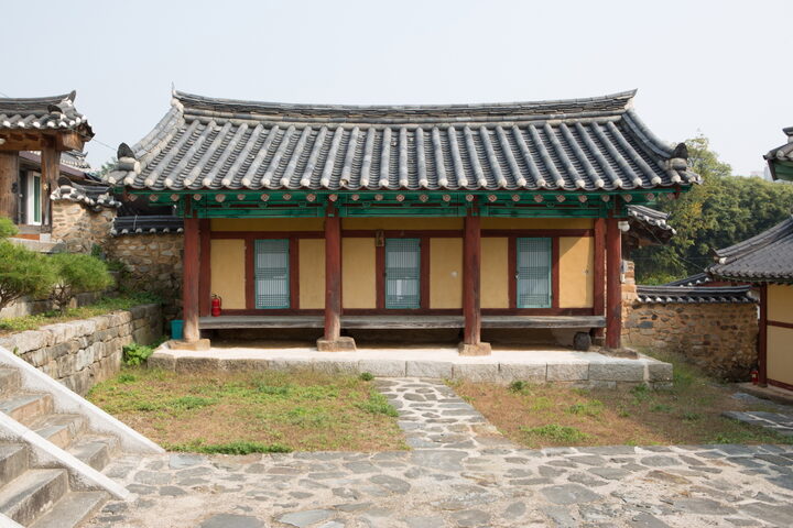 함양향교_동재 (촬영년도 : 2015년)