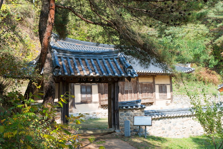 안동 지촌제청_원경 (촬영년도 : 2015년)