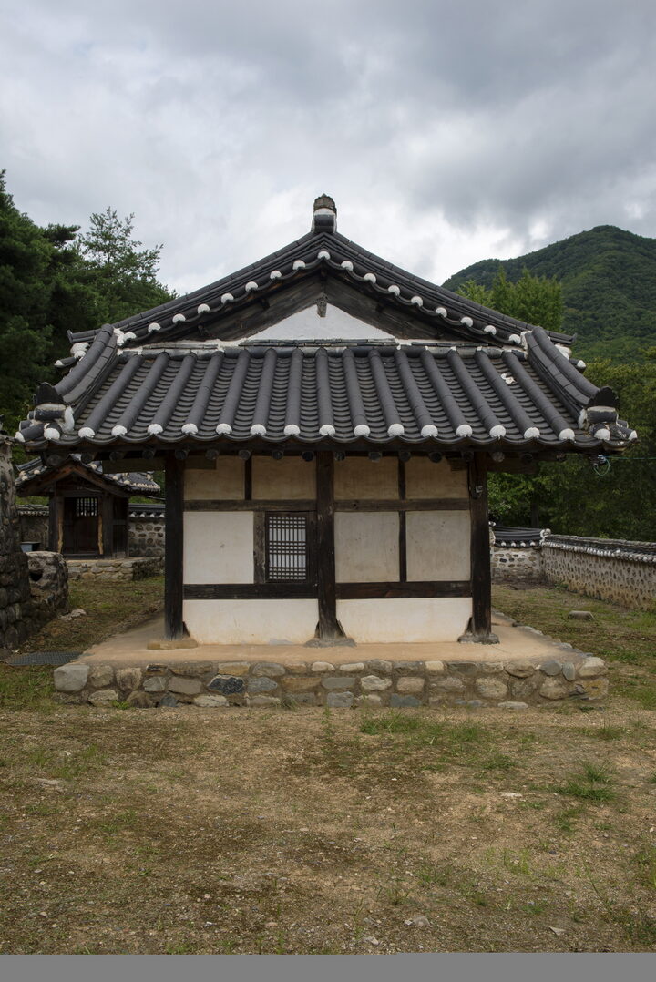 오회공종택_측면 (촬영년도 : 2015년)