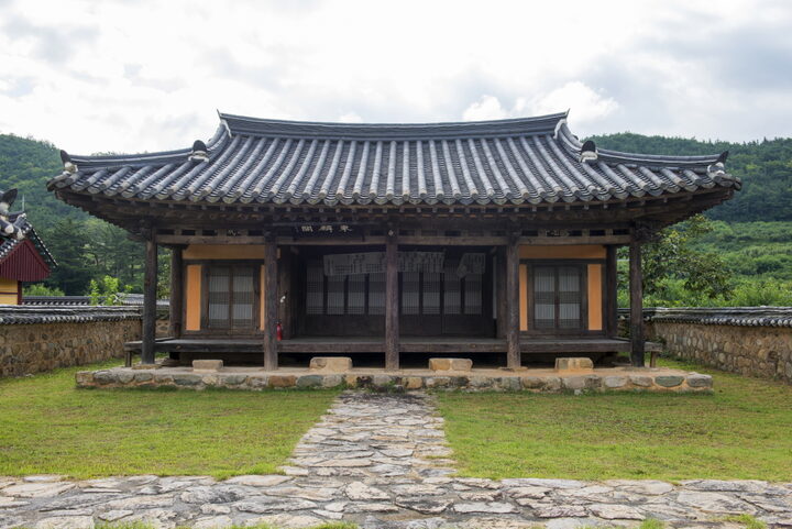동린각_정면 (촬영년도 : 2015년)