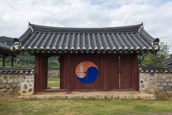 동린각_외삼문 (촬영년도 : 2015년)