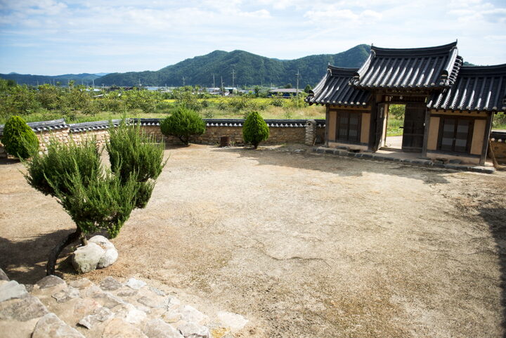 학록정사_안마당 (촬영년도 : 2015년)