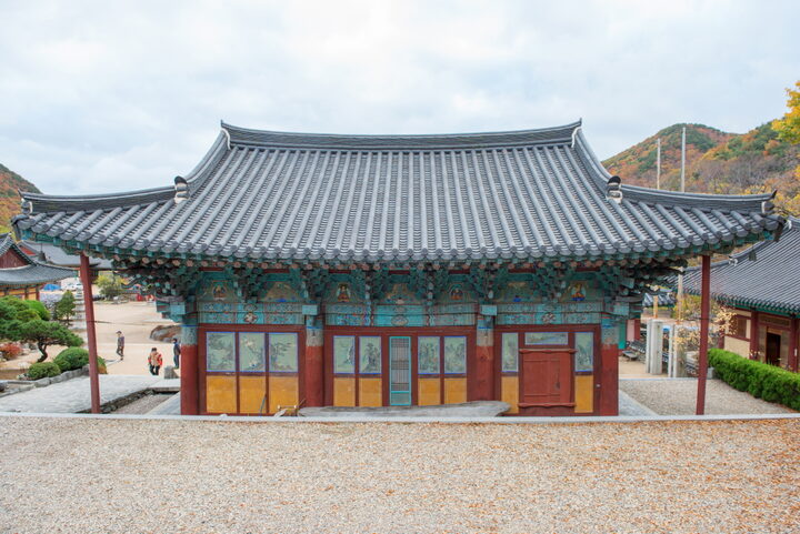 포항보경사대웅전_뒷면 (촬영년도 : 2015년)
