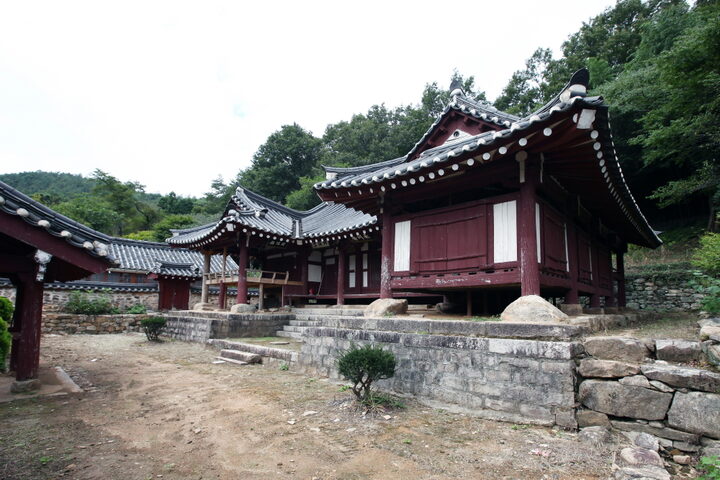 장흥장천재_측면 (촬영년도 : 2015년)