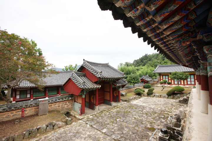 장흥향교_내삼문 뒷쪽 (촬영년도 : 2015년)