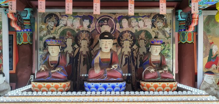 석조석가여래삼존상