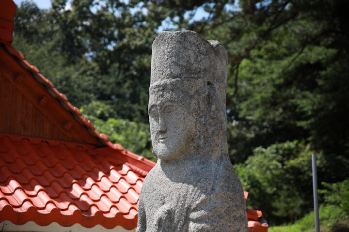 좌측 불두
