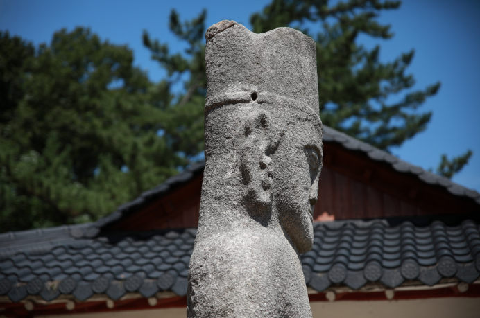 우측 불두