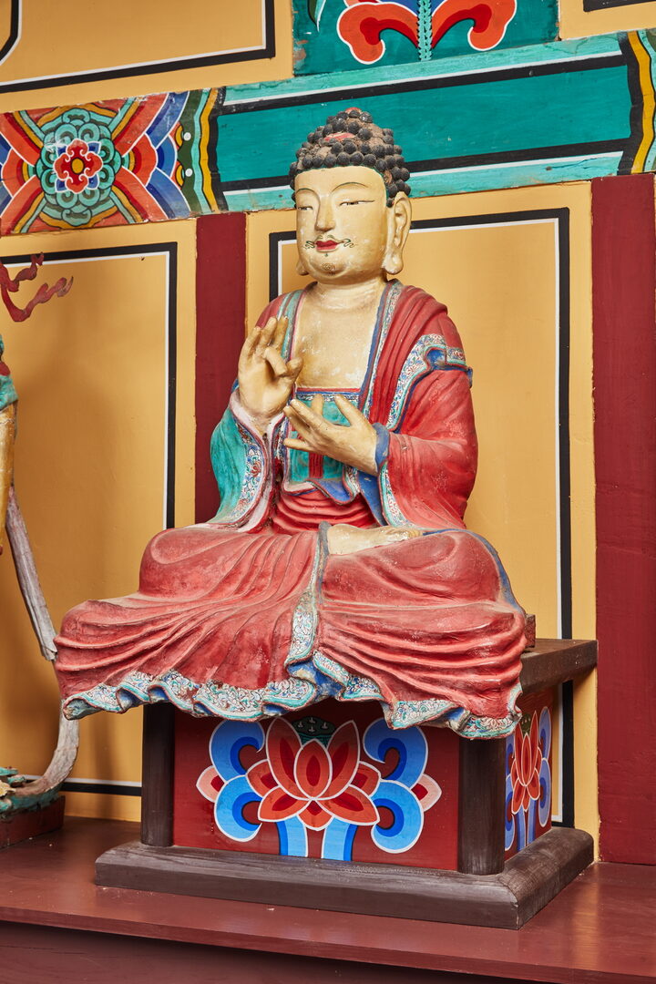 석가모니불좌상(본존)