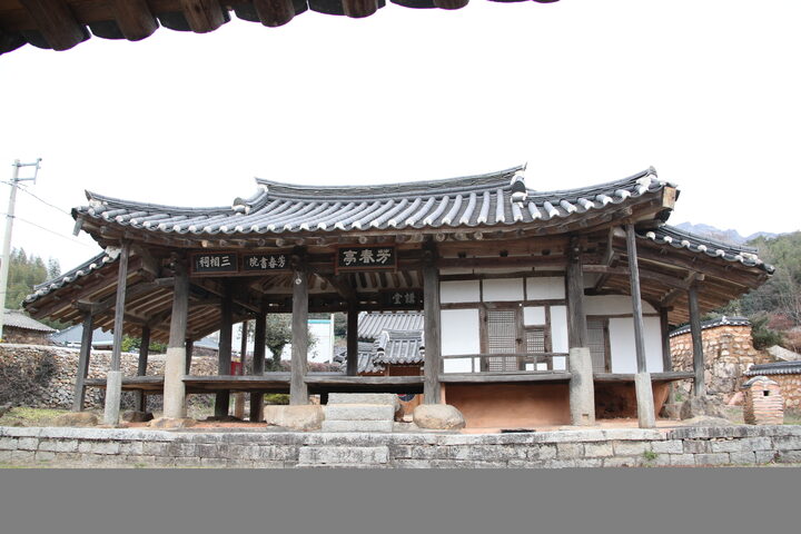 해남 방춘정 정면