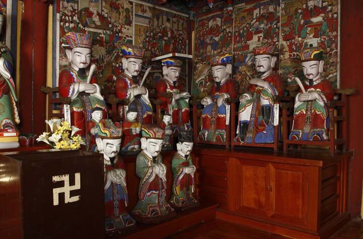 봉국사 석조지장심존상과 시왕상 및권속