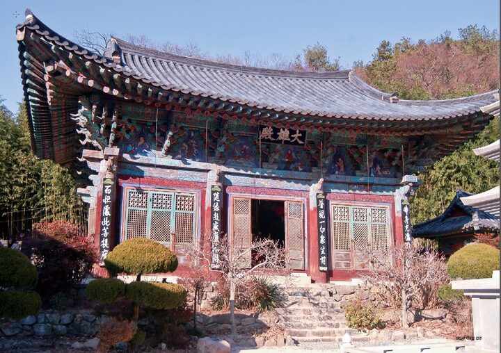 기장 장안사 대웅전