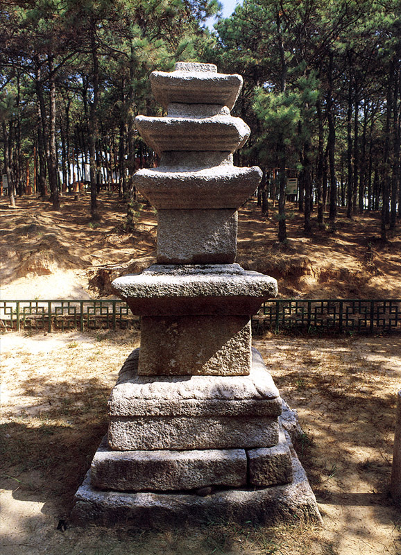 여주 창리 삼층석탑