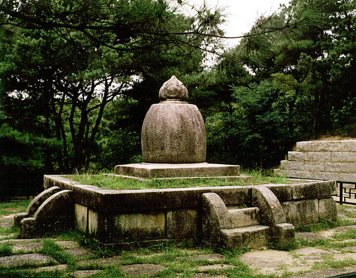 여주 신륵사 보제존자석종