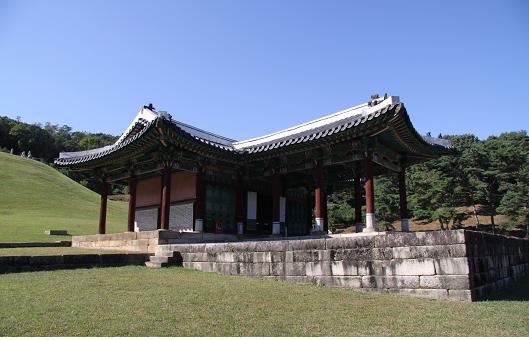 구리 동구릉 숭릉 정자각 측면