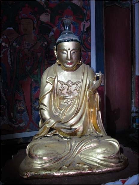 남양주 흥국사 소조석가여래삼존좌상 및 16나한상 일괄(삼존좌상/미륵보살)