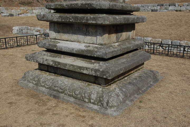 강릉 신복사지 삼층석탑(촬영:문화재청)