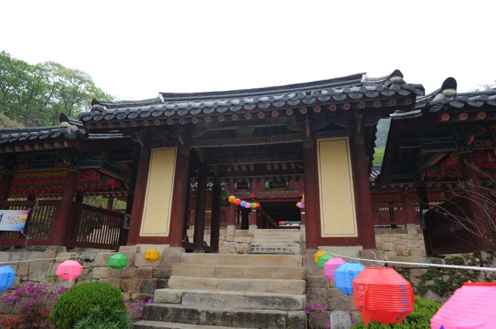 춘천 청평사 회전문 (촬영:문화재청)