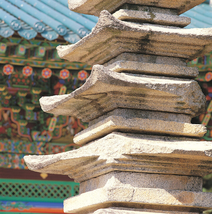 옥개석과 별석 탑신 괴임