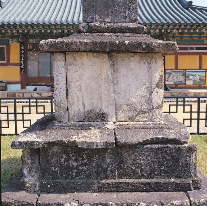 상·하층기단부 전체
