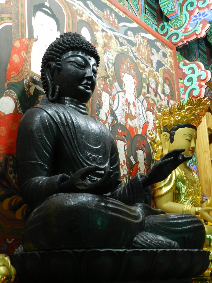 충주 단호사 철조여래좌상(忠州 丹湖寺 鐵造如來坐像)