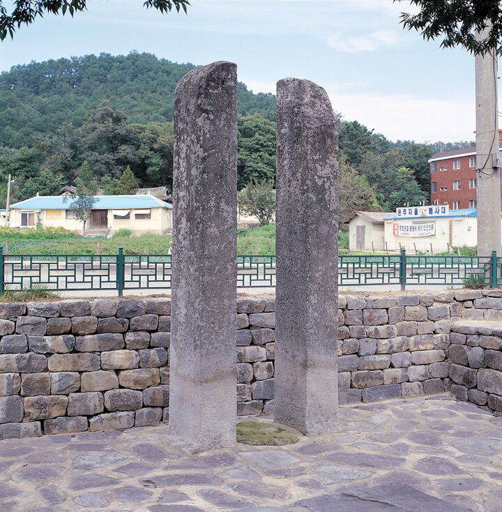 아산 읍내동 당간지주