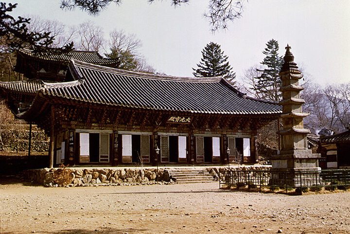 공주 마곡사 대광보전