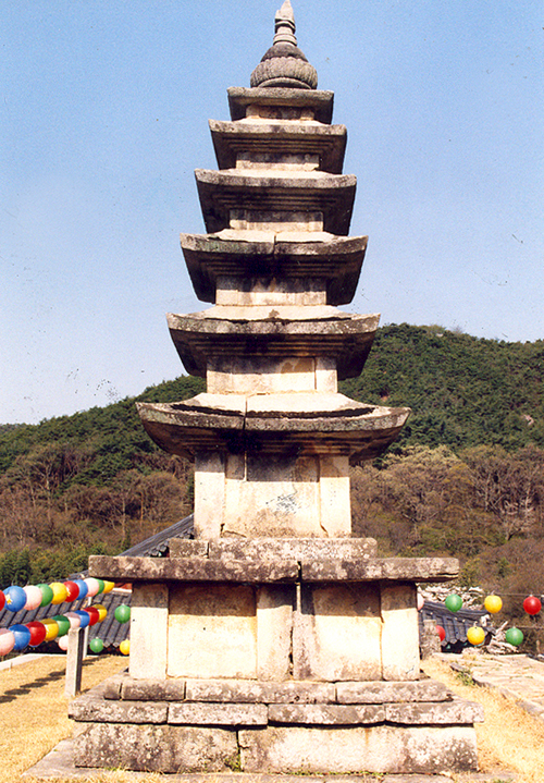 금산사오층석탑(정면)