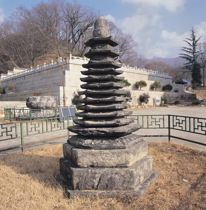 금산사 육각다층석탑