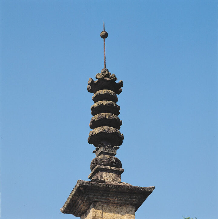 동 삼층석탑 상륜부
